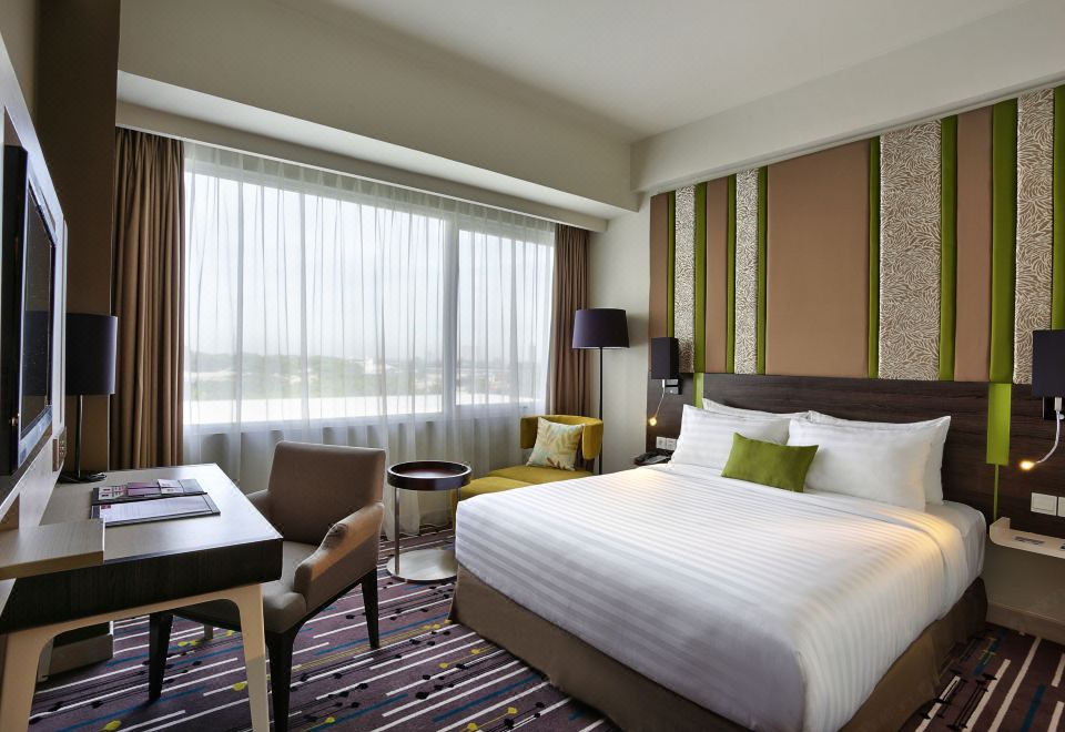 머큐어 세르퐁 알람 수테라 객실 뷰