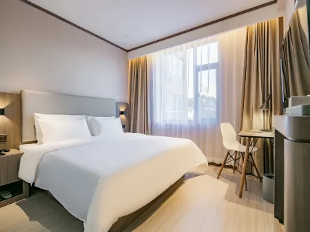 HanTing Hotel (Dongfanghong Plaza Pingliang Road, Lanzhou)