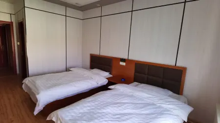 Shenchi Auditorium Grant Restaurant Отели в г. Шэньчи