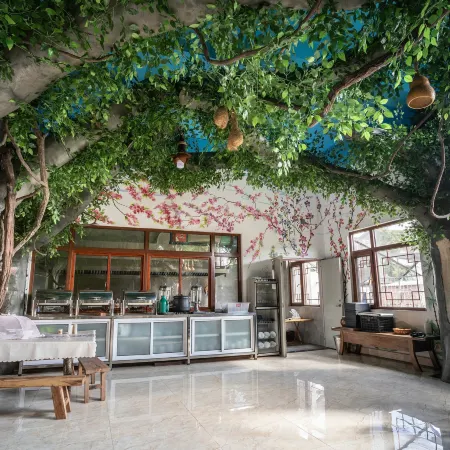 Hongjin Hotel