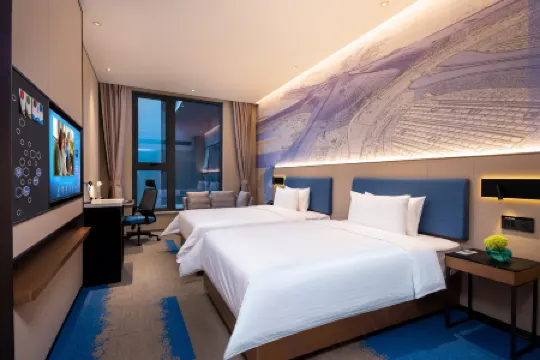 Hampton by Hilton Beijing West Railway Station Lize Business District Отели рядом с достопримечательностью «CPC Beijing Xicheng District Committee Party School»