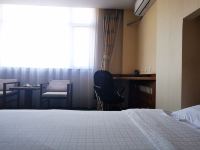北京隆屋酒店 - 舒适精品大床房