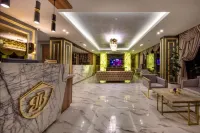 Mr Beyaz Hotel