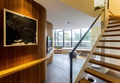 LAKE SIGHT DESIGN HOTEL