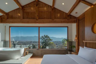 Reclusion·Panoramic Ancient City Forest Wellness & Café (Lijiang Old Town Hillside Designer Resort)
