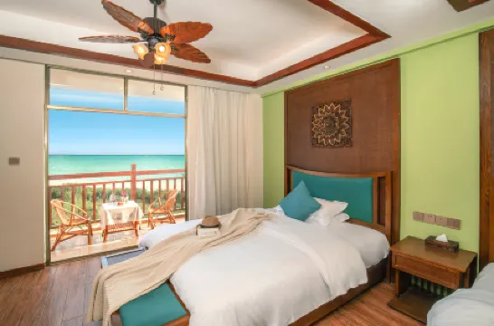 Lanna Sea-view Hotel Отели рядом с достопримечательностью «Great Palace»