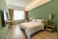 Qiluan Mountain Residence in Luanchuan Hotel di Luanchuan