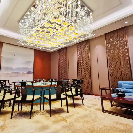 Chongzuo Daxin Zhanpeng International Hotel