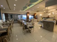 Grand Anzac Hotel