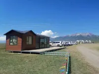 和靜牧雲山水牧家樂