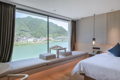 Renli Meisu Hotel (Qiandaohu Lishang) Hotels in Chun'an
