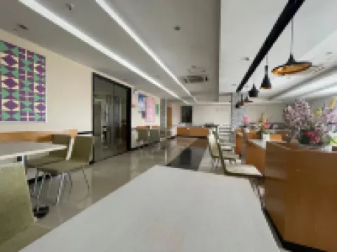 城市便捷飯店（來賓北站迎賓廣場店）