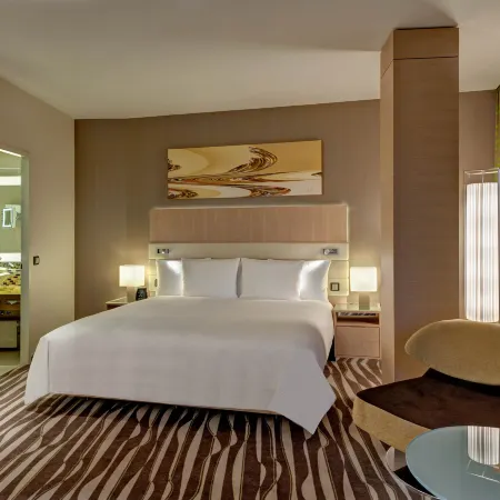 Hilton Frankfurt Airport Отели рядом с Аэропорт Франкфурт-на-Майне