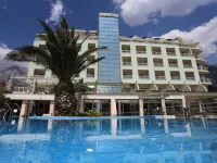 هوتل بارك Hotels near شاطئ نوغال (Nugal Beach)