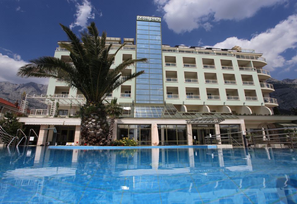 Makarska Hotel Comparison
