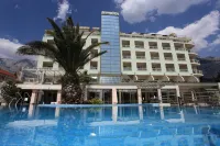 Hotel Park Makarska Hotels near Kotišina - Central Dalmatia Croatia - Theme Trails