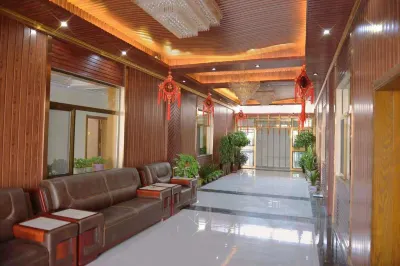 Alxa Zuoqi Guotai Hotel Hotels near Jilantai Shamo Botanical Garden