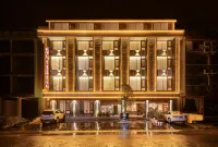 Floral Hotel·Shennongjia Zhuli Tea Culture B&B (Dajiuhu Pingqian Ancient Town)