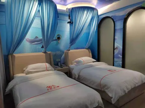 Gushi Xiyue Theme Hotel