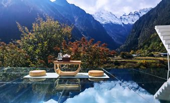 Yubeng impression boutique inn