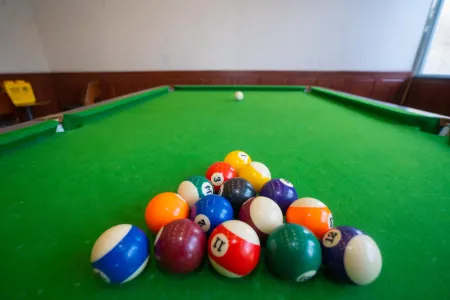 Yangquan Yuebin Taohuayuan Resort Отели рядом с достопримечательностью «Shanxi Institute of Engineering and Technology»