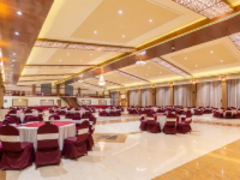 Chitwan Midtown Hotel Hotels in Chitwan