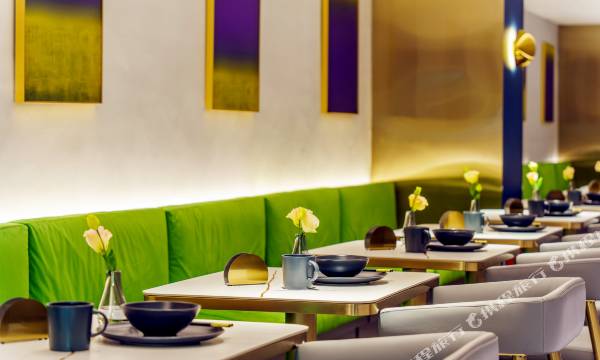 Fei Hotel (Shenzhen North Railway Station Uniworld)