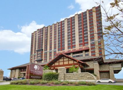 DoubleTree Fallsview Resort & Spa by Hilton - Niagara Falls