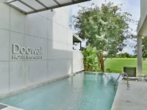 โรงแรมดูวอลล์ โรงแรมในอำเภอ แม่ลาว