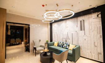 City Comfort Inn (Changsha Sanyi Avenue National Defense Science University Bus Station Branch)