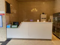 Xinxiang Shuangxiang Hotel