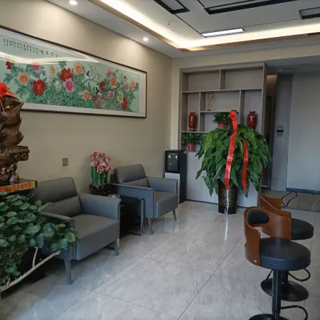 Zhonglong Hotel
