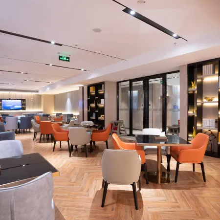Echarm Hotel (Hechi Yizhou Municipal Center Plaza)