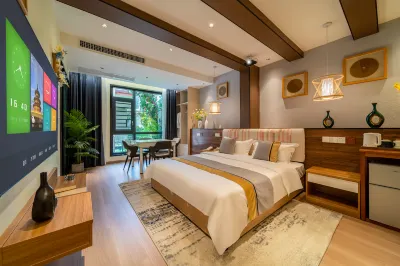 Anshun Shiguang guesthouse (colorful Vientiane Tourism City store)