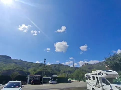 Jixian Hukou Farm Inn