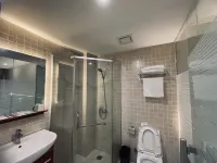 Q Qingzhu Yuexiang Hotel