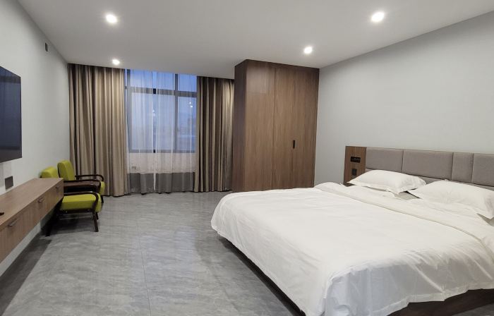 Yihe Hotel (Dali Dongfu Square)