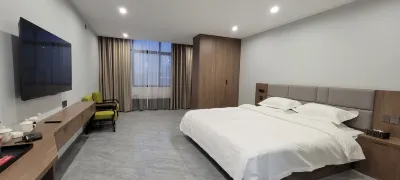 Yihe Hotel (Dali Dongfu Square) Hotels near Tianshuigou  Site