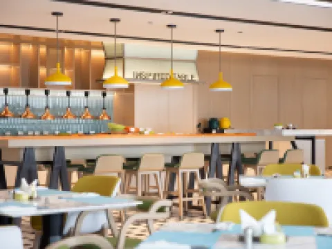 Home2 Suites by Hilton Bole Hoteles en Bole