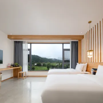 Floral Hotel·Huangshan Xiuning Qishan Sushui Hotel