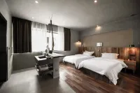 Yinianqi Oxygen Homestay (Domain Shop) - Parvekkeita