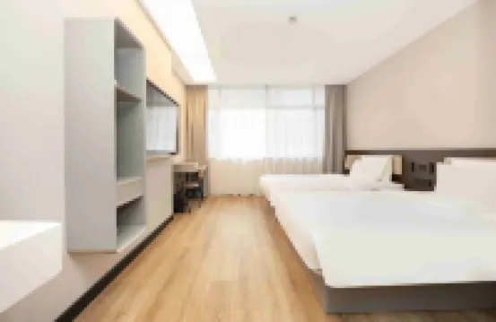 HanTing Hotel (Shanghai Huajing) Hotel berhampiran Shanghai Xuhui Gymnasium