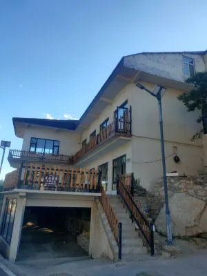 Xuxiang Homestay (Lingshan) Hotel in zona Jinluo Peak