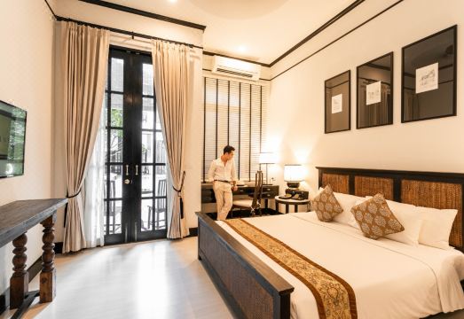 99 더 헤리티지 호텔