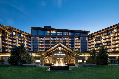 CROWNE PLAZA CHONGLI RESORT