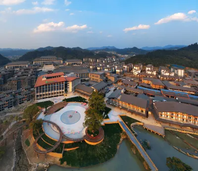 Mingyue Mountain Chancha Hot Spring Hotel Các khách sạn gần Ancient Observatory