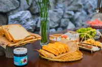 Laoshe  Inn Hotels in Deqing