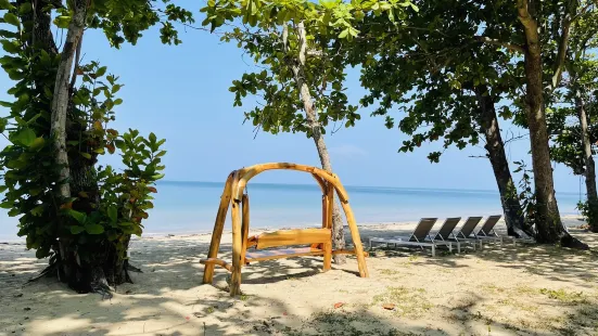 Koh Jum Delight Beach