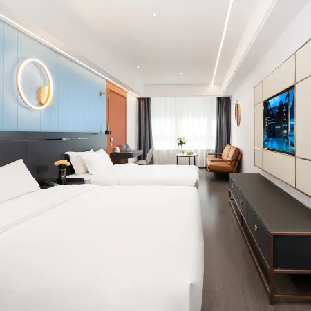 Chengdu Rushi Chaowa Hotel (Chunxi Road Tianfu Square Metro Station)