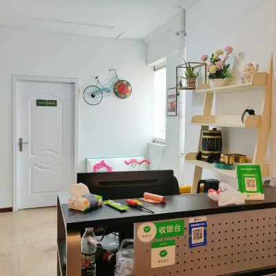 Chongqing Xinghe Rumeng Youth Hostel (Jiefangbei Hongyadong Branch) Các khách sạn gần Chongqing Jiaoyun Naxigou Port